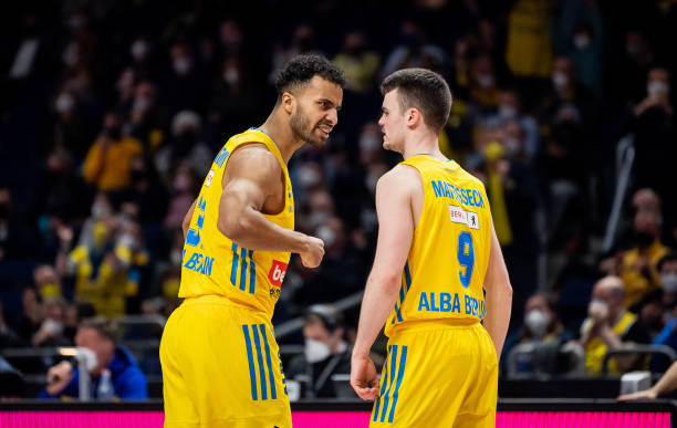 更在铸造切 更在铸造切